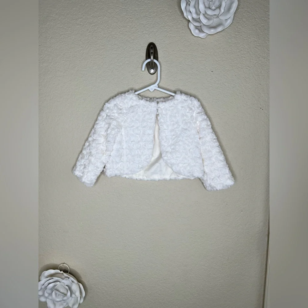 NTM: Gymboree Baby Girl Rosette Faux Fur Bolero Cream Special Occasion 12-24M